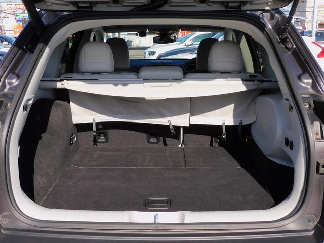 ジープ・チェロキー リミテッド　後期・ＡＣＣ・本革エアシート・純正ナビＴＶ・バックカメラ・ＣａｒＰｌａｙ・Ｂｌｕｅｔｏｏｔｈ・スマートキー・純正１８ＡＷ・コーナーセンサー・パワーバックドア・ＬＥＤライト・ＥＴＣ・Ｐアシスト・ＵＳＢ（10枚目）