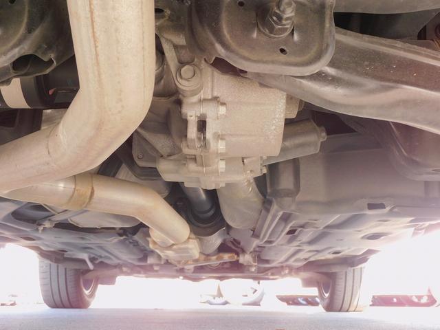 ジープ・チェロキー リミテッド　後期・ＡＣＣ・本革エアシート・純正ナビＴＶ・バックカメラ・ＣａｒＰｌａｙ・Ｂｌｕｅｔｏｏｔｈ・スマートキー・純正１８ＡＷ・コーナーセンサー・パワーバックドア・ＬＥＤライト・ＥＴＣ・Ｐアシスト・ＵＳＢ（72枚目）