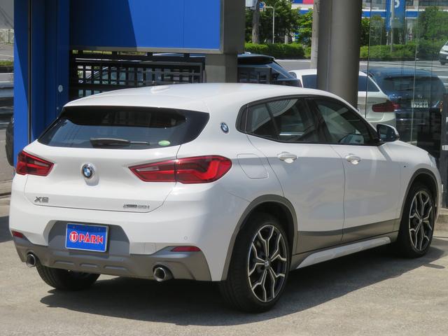 Ｘ２ ｘＤｒｉｖｅ　２０ｉ　ＭスポーツＸ　ハイライン＆コンフォートｐｋｇ／茶革／インテリＳ／ＮＥＷｉＤｒｉｖｅナビ／Ｂカメラ／ＢＴオーディオ／ＤＶＤ／ＭＳＶ／ＥＴＣ／スマキー／／アイドリングＳＴＯＰ／パドルシフト／ヒーター付Ｐシート／禁煙車／（43枚目）