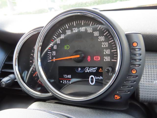 ＭＩＮＩ クーパーＤ　／ＮＥＷｉＤｒｉｖｅナビ／ＢＴオーディオ／ＥＴＣ／ＬＥＤヘッド／ＦＲフォグ／本革巻きステア／ＡＵＸ／ＵＳＢ／オートワイパー／オートライト／禁煙車／（28枚目）