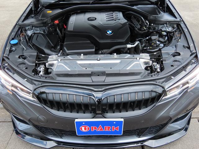 ３シリーズ ３２０ｉ　Ｍスポーツ　ハイラインパッケージ　ハイラインｐｋｇ／ファストトラックｐｋｇ／コンフォートｐｋｇ／黒革／ＡＤＡＰＴＩＶＥサス／１９ＡＷ／Ｍブレーキ／第７世代ｉＤｒｉｖｅナビ／Ｂカメラ／ＣａｒＰｌａｙ／アンビエントライト／パドルシフト／（35枚目）