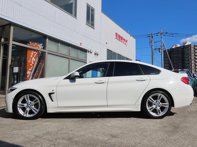 ４シリーズ ４２０ｉグランクーペ　Ｍスポーツ　／ＬＣＩモデル／ＡＣＣ／ＢＳＭ／ＬＥＤヘッド／ＮＥＷｉＤｒｉｖｅナビ／トップビューカメラ／ＤＴＶ／ＢＴオーディオ／スマキー／パドルシフト／ヒーター付Ｐシート／ＰＷバックドア／Ｐアシスト／禁煙車／（66枚目）