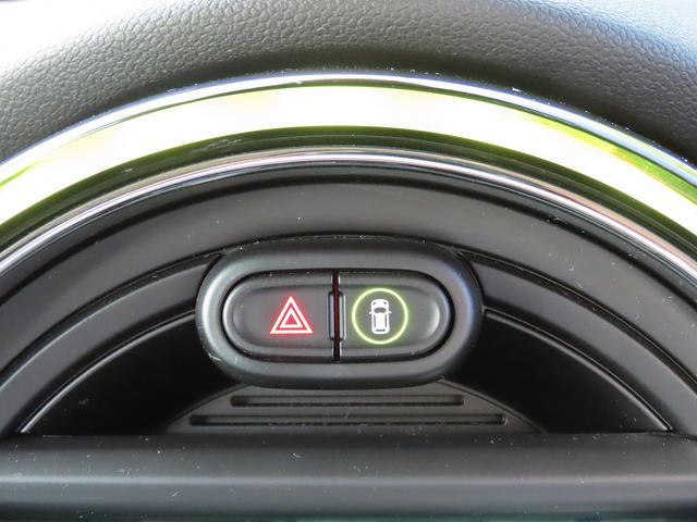 ＭＩＮＩ クーパーＳ　ペッパーｐｋｇ／中期モデル／電子シフトＤＣＴ／１オーナー／ＡＣＣ／インテリＳ／タッチスクリーンＮＥＷｉＤｒｉｖｅナビ／Ｂカメラ／ＢＴオーディオ／スマキー／アイドリングＳＴＯＰ／ＬＥＤ／Ｐアシスト／（45枚目）