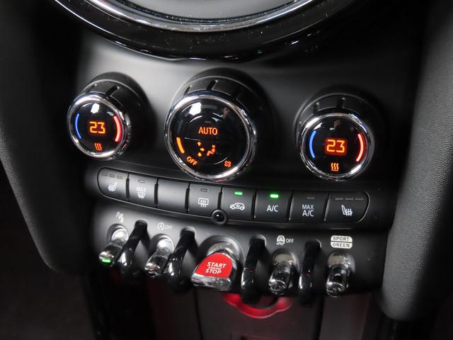 ＭＩＮＩ クーパーＳＤ　６０イヤーズエディション　／中期モデル／特別仕様車／茶革（ダークマロン）／ＡＣＣ／インテリＳ／タッチスクリーンＮＥＷｉＤｒｉｖｅナビ／Ｂカメラ／ＢＴオーディオ／スマキー／ＬＥＤヘッド／パドルシフト／シートヒーター／記録簿／（36枚目）