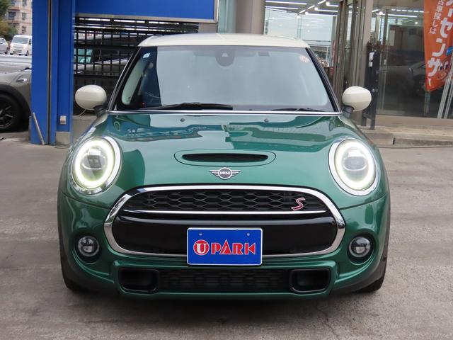 ＭＩＮＩ クーパーＳＤ　６０イヤーズエディション　／中期モデル／特別仕様車／茶革（ダークマロン）／ＡＣＣ／インテリＳ／タッチスクリーンＮＥＷｉＤｒｉｖｅナビ／Ｂカメラ／ＢＴオーディオ／スマキー／ＬＥＤヘッド／パドルシフト／シートヒーター／記録簿／（55枚目）