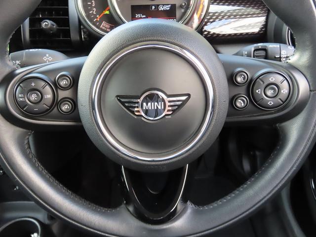 ＭＩＮＩ クーパーＳＤ　ペッパーｐｋｇ／中期モデル／ＡＣＣ／インテリＳ／タッチスクリーンＮＥＷｉＤｒｉｖｅナビ／Ｂカメラ／ＢＴオーディオ／スマキー／ＬＥＤヘッド／アイドリングＳＴＯＰ／Ｐアシスト／ＵＳＢ／禁煙車／（15枚目）