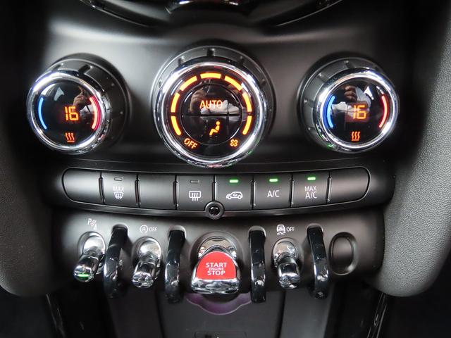 ＭＩＮＩ クーパーＳＤ　ペッパーｐｋｇ／中期モデル／ＡＣＣ／インテリＳ／タッチスクリーンＮＥＷｉＤｒｉｖｅナビ／Ｂカメラ／ＢＴオーディオ／スマキー／ＬＥＤヘッド／アイドリングＳＴＯＰ／Ｐアシスト／ＵＳＢ／禁煙車／（45枚目）