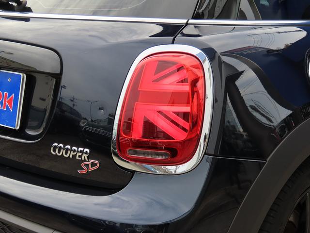 MINI クーパーSD クラシック・トリム /LCIモデル/デジタルパッケージプラス/液晶メーター/ACC/MINIドライビングモード/MINIナビID6/Bカメラ/BTオーディオ/ミラーETC/LEDヘッド/Pアシスト/禁煙車/(48枚目)