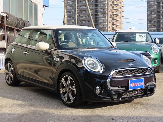 MINI クーパーSD 60イヤーズエディション /中期モデル/特別仕様車/茶革(ダークマロン)/ACC/インテリS/MINIナビID5/Bカメラ/BTオーディオ/スマキー/アイドリングSTOP/パドルシフト/シートヒーター/LED/FRフォグ/(28枚目)