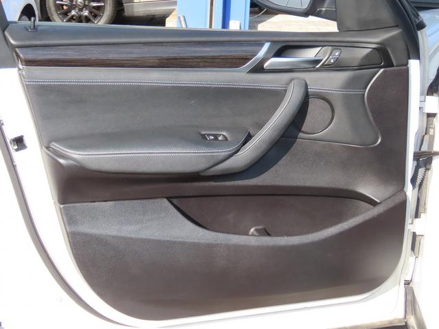 Ｘ３ ｘＤｒｉｖｅ　２０ｄ　Ｘライン　後期ＬＣＩモデル／黒革シート／全周囲カメラ／ＢＴオーディオ／フルセグ／ＢＳＭ／ＡＣＣ／レーンキープ／衝突軽減Ｂ／ＥＴＣ２．０／電動Ｒゲート／スマキー／リアフィルム／ヒーター付パワーシート／禁煙車（34枚目）