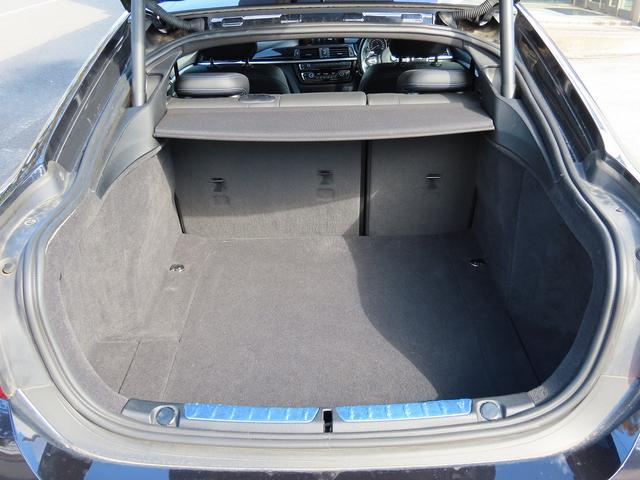 4シリーズ 420iグランクーペセレブレーションEDインスタイル /限定200台/弊社ユーザー様下取車/中期モデル/黒革/BSM/ACC/HUD/LEDヘッド/純正19AW/衝突軽減B/レーンキープ/BTオーディオ/電動Rゲート/アンビエント/DTV/パドルシフト/(8枚目)