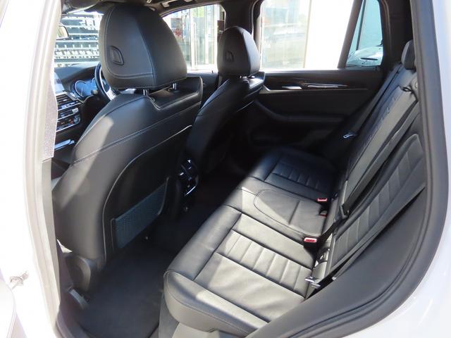 ハイラインｐｋｇ／黒革／全周囲カメラ／ＭＤメーター／ＡＣＣ／ＢＳＭ／衝突軽減Ｂ／レーンキープ／Ｐアシスト／電動Ｒゲート／前後ヒーター／ランバーサポート／１９ＡＷ／ジェスチャーＣ／ワイヤレス充電／禁煙車