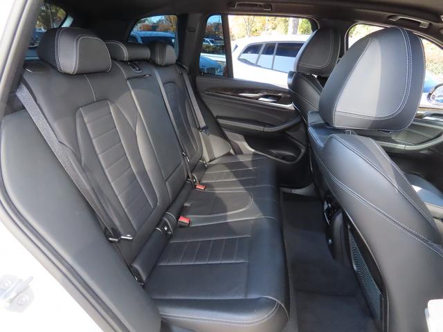 ハイラインｐｋｇ／黒革／全周囲カメラ／ＭＤメーター／ＡＣＣ／ＢＳＭ／衝突軽減Ｂ／レーンキープ／Ｐアシスト／電動Ｒゲート／前後ヒーター／ランバーサポート／１９ＡＷ／ジェスチャーＣ／ワイヤレス充電／禁煙車