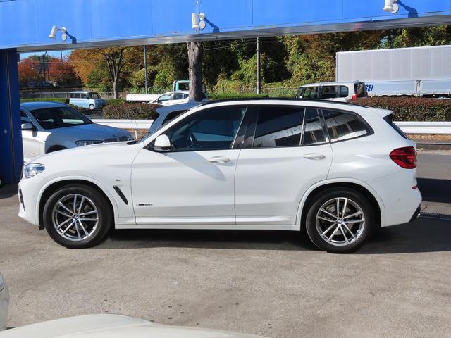 ハイラインｐｋｇ／黒革／全周囲カメラ／ＭＤメーター／ＡＣＣ／ＢＳＭ／衝突軽減Ｂ／レーンキープ／Ｐアシスト／電動Ｒゲート／前後ヒーター／ランバーサポート／１９ＡＷ／ジェスチャーＣ／ワイヤレス充電／禁煙車