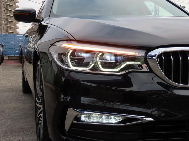 ５シリーズ ５３０ｉラグジュアリー　／サンルーフ／黒革／Ｉｎｄｉｖｉｄｕａｌ２０ＡＷ／ｈａｒｍａｎ／ｋａｒｄｏｎ／４ゾーンエアコン／センサテックダッシュボード／第６世代ｉＤｒｉｖｅナビ／全周囲カメラ／ＤＴＶ／ヒーター付Ｐシート／記録簿／（10枚目）