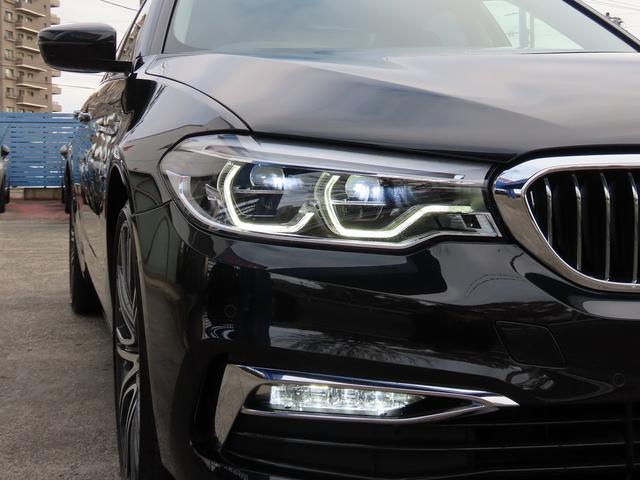 ５シリーズ ５３０ｉラグジュアリー　／サンルーフ／黒革／Ｉｎｄｉｖｉｄｕａｌ２０ＡＷ／ｈａｒｍａｎ／ｋａｒｄｏｎ／４ゾーンエアコン／センサテックダッシュボード／第６世代ｉＤｒｉｖｅナビ／全周囲カメラ／ＤＴＶ／ヒーター付Ｐシート／記録簿／（70枚目）