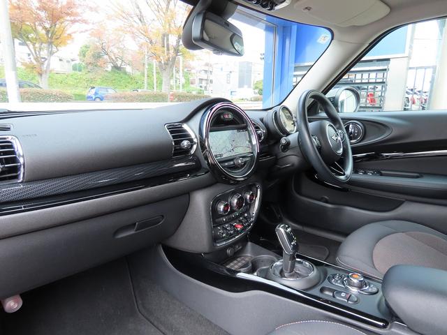 ＭＩＮＩ クーパーＤ　クラブマン　ペッパーｐｋｇ／中期モデル／１オーナー／ＡＣＣ／インテリＳ／ＭＩＮＩドライビングモード／タッチスクリーンＮＥＷｉＤｒｉｖｅナビ／Ｂカメラ／ＢＴオーディオ／スマキー／アイドリングＳＴＯＰ／ＬＥＤヘッド／（42枚目）