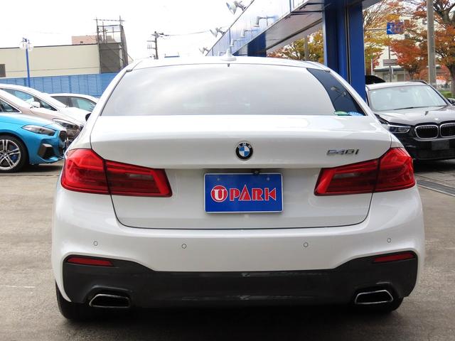５シリーズ ５４０ｉ　Ｍスポーツ　イノベーションｐｋｇ／黒革／ＨＵＤ／ＡＣＣ／ＢＳＭ／第６世代ｉＤｒｉｖｅナビ／全周囲カメラ／ＤＴＶ／ＢＴオーディオ／パドルシフト／ヒーター付Ｐシート／ＰＷトランク／ＬＥＤ／アンビエントライト／記録簿／（18枚目）
