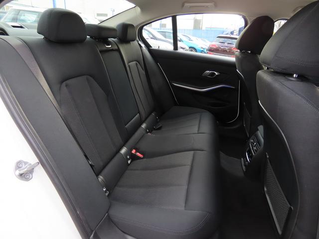 3シリーズ 320d xDrive プラス&コンフォートpkg/ACC/BSM/第7世代iDriveナビ/Bカメラ/CarPlay/BTオーディオ/スマキー/アイドリングSTOP/ヒーター付Pシート/PWトランク/LEDヘッド/禁煙車/(38枚目)