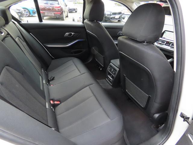 3シリーズ 320d xDrive プラス&コンフォートpkg/ACC/BSM/第7世代iDriveナビ/Bカメラ/CarPlay/BTオーディオ/スマキー/アイドリングSTOP/ヒーター付Pシート/PWトランク/LEDヘッド/禁煙車/(40枚目)
