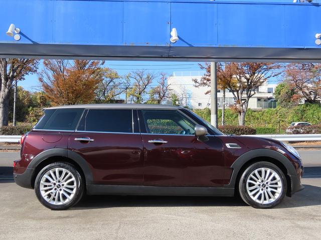 ＭＩＮＩ クーパー　クラブマン　ペッパーｐｋｇ／ＡＣＣ／インテリＳ／ＮＥＷｉＤｒｉｖｅナビ／Ｂカメラ／ＢＴオーディオ／スマキー／アイドリングＳＴＯＰ／ＬＥＤヘッド／ＦＲフォグ／Ｃソナー／ＡＵＸ／ＵＳＢ／禁煙車／記録簿／（16枚目）