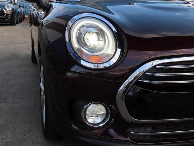 ＭＩＮＩ クーパー　クラブマン　ペッパーｐｋｇ／ＡＣＣ／インテリＳ／ＮＥＷｉＤｒｉｖｅナビ／Ｂカメラ／ＢＴオーディオ／スマキー／アイドリングＳＴＯＰ／ＬＥＤヘッド／ＦＲフォグ／Ｃソナー／ＡＵＸ／ＵＳＢ／禁煙車／記録簿／（44枚目）