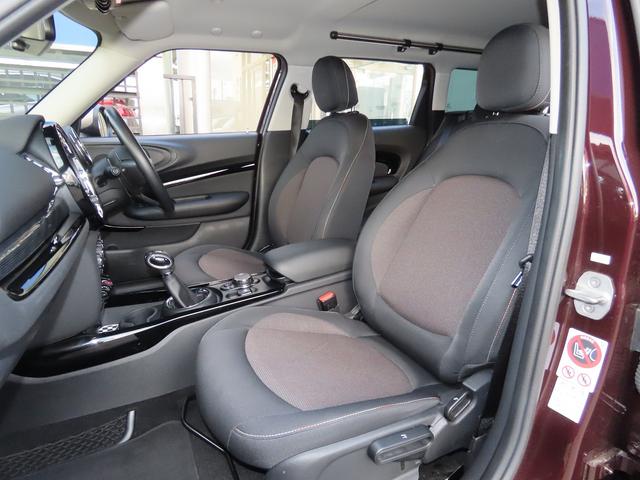 ＭＩＮＩ クーパー　クラブマン　ペッパーｐｋｇ／ＡＣＣ／インテリＳ／ＮＥＷｉＤｒｉｖｅナビ／Ｂカメラ／ＢＴオーディオ／スマキー／アイドリングＳＴＯＰ／ＬＥＤヘッド／ＦＲフォグ／Ｃソナー／ＡＵＸ／ＵＳＢ／禁煙車／記録簿／（58枚目）