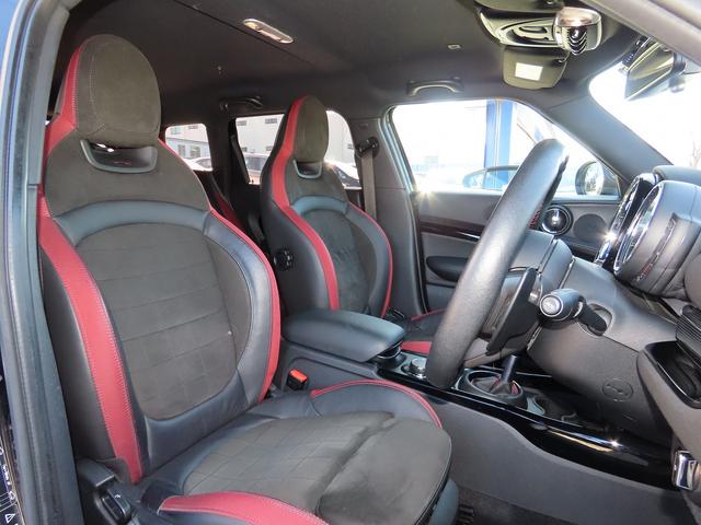 MINI ジョンクーパーワークス クラブマン /ACC/インテリS/タッチスクリーンNEWiDriveナビ/Bカメラ/BTオーディオ/ミラーETC/スマキー/LEDヘッド/アイドリングSTOP/パドルシフト/シートヒーター/19AW/Cソナー/(41枚目)