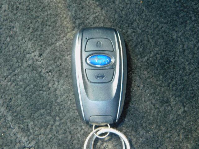 ＸＶ ２．０ｉ－Ｓ　アイサイト　スマートキー・ＬＥＤ・クルーズコントロール・メモリーナビ・フルセグ・バックモニター・ＥＴＣ・禁煙車・ドラレコ・アイドリングストップ・横滑り防止装置（16枚目）