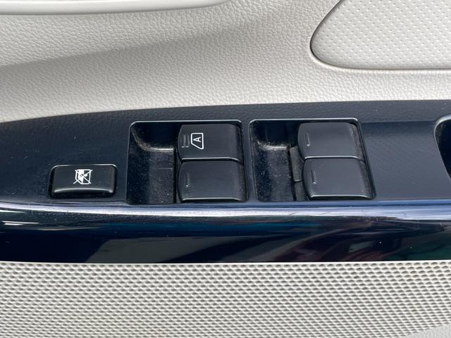 ｅＫワゴン Ｍ　ＥＴＣ　ナビ　ＴＶ　キーレスエントリー　アイドリングストップ　　ベンチシート　ＣＶＴ　ＡＢＳ　ＣＤ　ＵＳＢ　衝突安全ボディ　エアコン　パワーステアリング　パワーウィンドウ（10枚目）