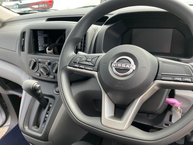 NISSAN NV200 VANETTE VAN VX