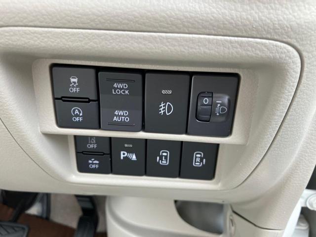 エブリイワゴン ＰＺターボスペシャル　４ＷＤ　両側電動スライドドア　クリアランスソナー　レーンアシスト　衝突被害軽減システム　ＬＥＤヘッドランプ　スマートキー　アイドリングストップ　電動格納ミラー　シートヒーター　ベンチシート　ＣＶＴ（11枚目）