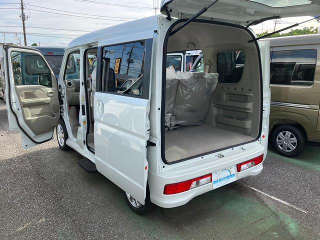エブリイワゴン ＰＺターボスペシャル　４ＷＤ　両側電動スライドドア　クリアランスソナー　レーンアシスト　衝突被害軽減システム　ＬＥＤヘッドランプ　スマートキー　アイドリングストップ　電動格納ミラー　シートヒーター　ベンチシート　ＣＶＴ（24枚目）