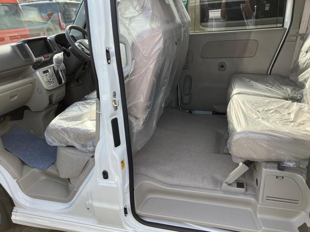 エブリイワゴン ＰＺターボスペシャル　４ＷＤ　両側電動スライドドア　クリアランスソナー　レーンアシスト　衝突被害軽減システム　ＬＥＤヘッドランプ　スマートキー　アイドリングストップ　電動格納ミラー　シートヒーター　ベンチシート　ＣＶＴ（33枚目）