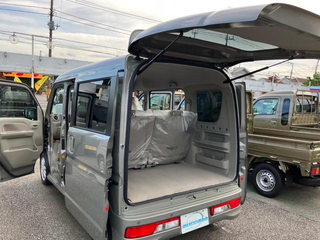 エブリイワゴン ＰＺターボスペシャル　４ＷＤ　両側電動スライドドア　クリアランスソナー　衝突被害軽減システム　ＬＥＤヘッドランプ　スマートキー　アイドリングストップ　電動格納ミラー　シートヒーター　ベンチシート　ＣＶＴ　盗難防止システム（25枚目）