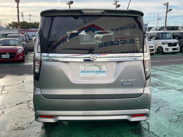 ソリオバンディット ハイブリッドＭＶ　左側電動スライドドア　クルーズコントロール　スマートキー（10枚目）