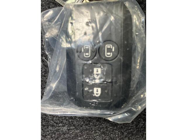 スペーシアカスタム ハイブリッドＸＳターボ　両側電動スライドドア　クリアランスソナー　オートクルーズコントロール　レーンアシスト　衝突被害軽減システム　オートライト　ＬＥＤヘッドランプ　スマートキー　アイドリングストップ　電動格納ミラー（30枚目）