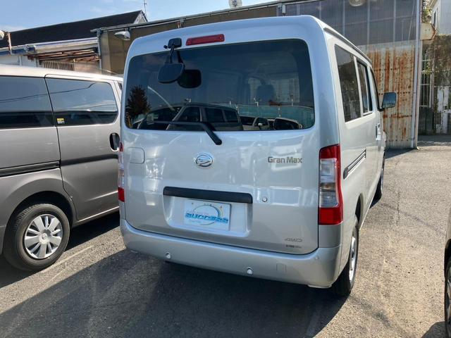 グランマックスカーゴ ＧＬ　４ＷＤ　クリアランスソナー　衝突被害軽減システム　両側スライドドア　キーレスエントリー　アイドリングストップ　ＡＴ　ＥＳＣ　エアコン　パワーウィンドウ　運転席エアバッグ　助手席エアバッグ（22枚目）