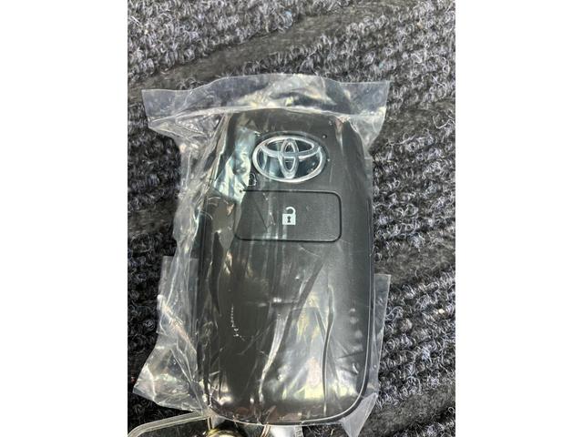 ライズ Ｚ　バックカメラ　クリアランスソナー　オートクルーズコントロール　レーンアシスト　衝突被害軽減システム　オートライト　ＬＥＤヘッドランプ　アルミホイール　スマートキー　電動格納ミラー　シートヒーター（13枚目）