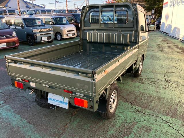 キャリイトラック ＫＣエアコン・パワステ　４ＷＤ　ＡＴ　衝突被害軽減システム　クリアランスソナー　レーンアシスト　アイドリングストップ　オートライト　ＥＳＣ　エアコン　パワーステアリング　パワーウィンドウ　運転席エアバッグ（8枚目）