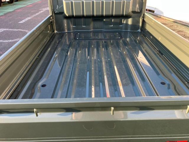 キャリイトラック ＫＣエアコン・パワステ　４ＷＤ　ＡＴ　衝突被害軽減システム　クリアランスソナー　レーンアシスト　アイドリングストップ　オートライト　ＥＳＣ　エアコン　パワーステアリング　パワーウィンドウ　運転席エアバッグ（10枚目）