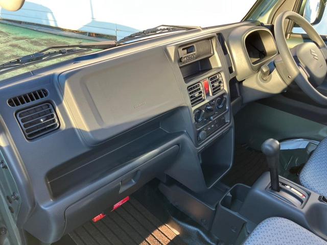 キャリイトラック ＫＣエアコン・パワステ　４ＷＤ　ＡＴ　衝突被害軽減システム　クリアランスソナー　レーンアシスト　アイドリングストップ　オートライト　ＥＳＣ　エアコン　パワーステアリング　パワーウィンドウ　運転席エアバッグ（13枚目）