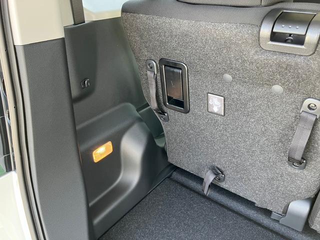 ルーミー カスタムＧ－Ｔ　全周囲カメラ　両側電動スライドドア　クリアランスソナー　オートクルーズコントロール　衝突被害軽減システム　アルミホイール　ＬＥＤヘッドランプ　スマートキー　アイドリングストップ　電動格納ミラー（35枚目）