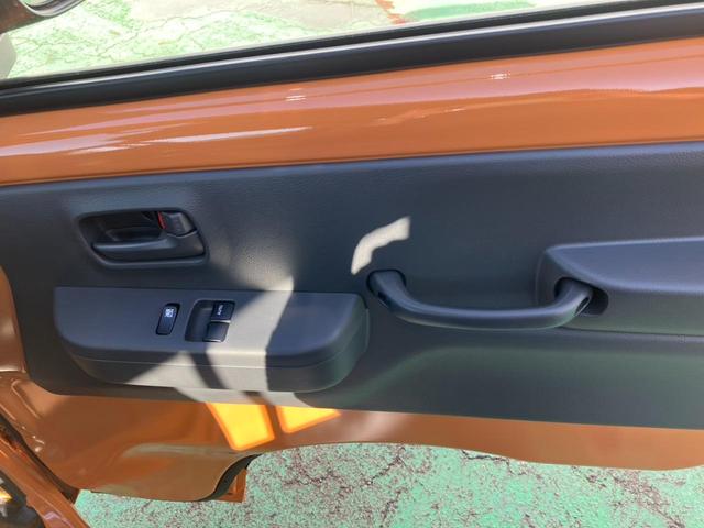 キャリイトラック ＫＣエアコン・パワステ　禁煙　パワーウィンドー　助手席エアバック　ＡＣ　運転席エアバック　パートタイム４ＷＤ　パワステ　横滑防止　キーレスキー　ＡＢＳ　踏み間違い防止　Ｉストップ（18枚目）