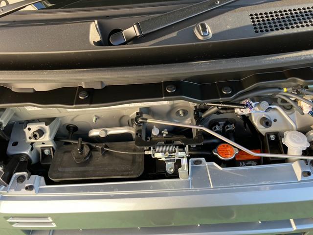 ハイゼットカーゴ ＤＸ　踏み間違い防止　Ｗエアバック　キーフリーシステム　エコアイドル　禁煙　前席パワーウィンドウ　切替４ＷＤ　両側スライドドア　エアコン　運転席エアバッグ　パワーステアリング　ＡＢＳ　コーナーセンサ　ＶＤＣ（21枚目）