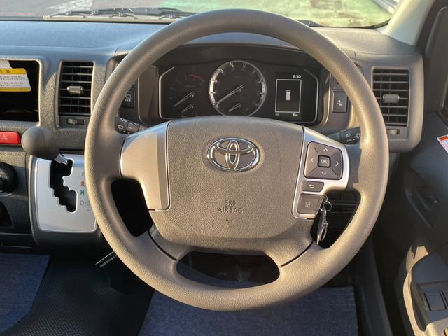 ハイエースバン DX GLパッケージ 車線逸脱警報 電動格納ドアミラー 禁煙車 両側スライドドア バックモニター 横滑り防止装置 キーレスエントリー エアコン パワステ フロントパワーウインドウ エアバック セキュリティー ABS(19枚目)