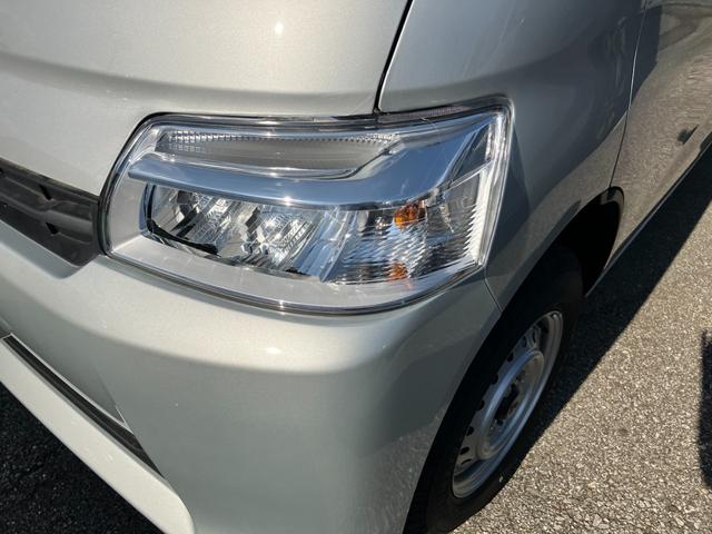 グランマックスカーゴ ＧＬ　エアコン　エアバッグ　パワーウィンドウ　パワーステアリング　ＡＢＳ　横滑り防止装置　キーレス　４ＷＤ　アイスト　ソナー　衝突軽減　ＬＥＤ（12枚目）