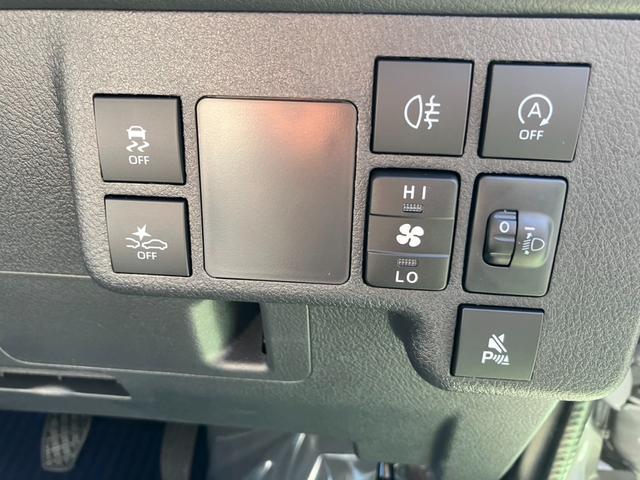 グランマックスカーゴ ＧＬ　エアコン　エアバッグ　パワーウィンドウ　パワーステアリング　ＡＢＳ　横滑り防止装置　キーレス　４ＷＤ　アイスト　ソナー　衝突軽減　ＬＥＤ（18枚目）