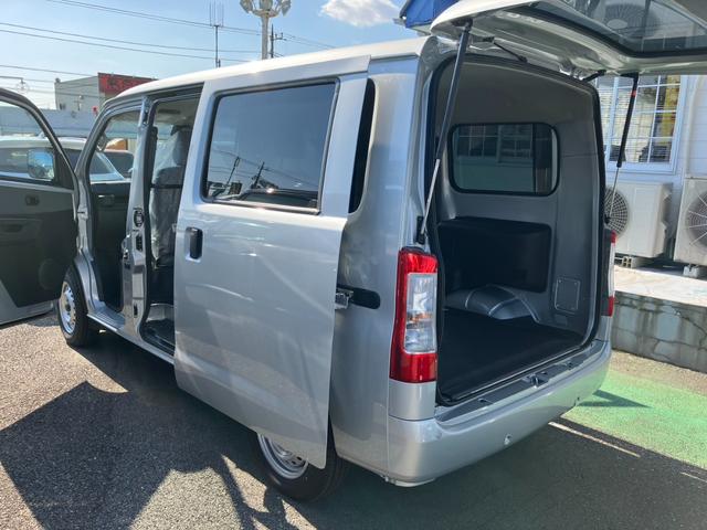 グランマックスカーゴ ＧＬ　エアコン　エアバッグ　パワーウィンドウ　パワーステアリング　ＡＢＳ　横滑り防止装置　キーレス　４ＷＤ　アイスト　ソナー　衝突軽減　ＬＥＤ（34枚目）