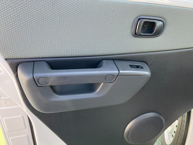 グランマックスカーゴ GL エアコン エアバッグ パワーウィンドウ パワーステアリング ABS 横滑り防止装置 キーレス 4WD アイスト ソナー 盗難防止 衝突軽減 LED(22枚目)